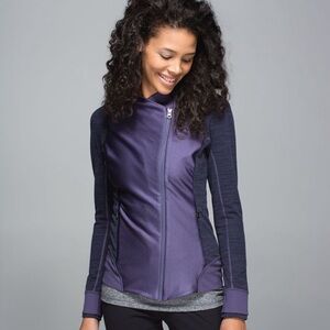 Lululemon Athletica Emerge Renewed Jacket
Space Dye Nightfall Purple Size 6
